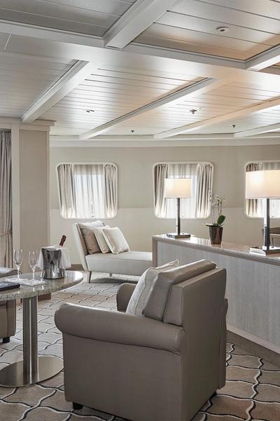 Silver Wind Grand Suite