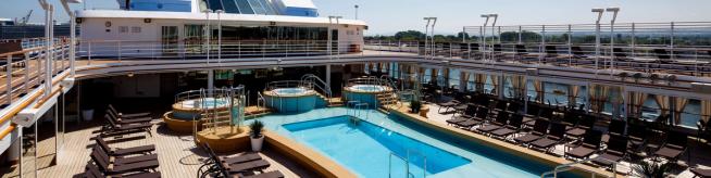 SILVERSEA VS UM RESORT