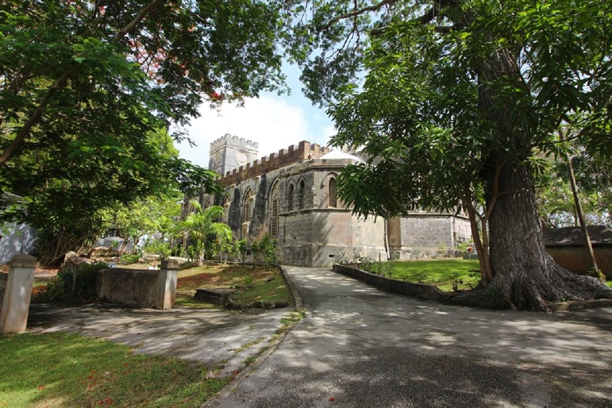 Barbados Highlights with Lunch (Tour & Airport Transfer)