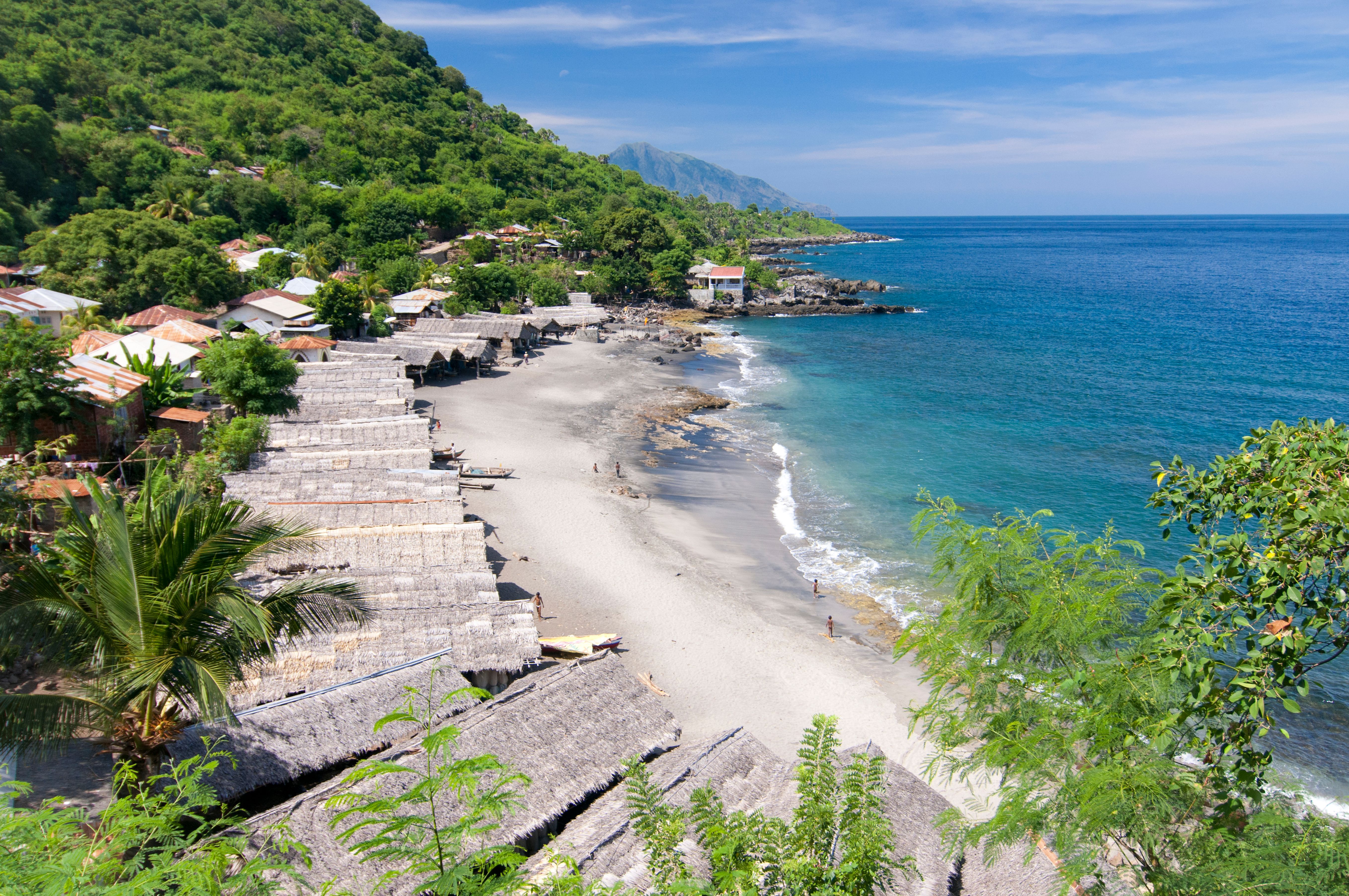 拉马莱拉村，隆布莱姆岛（Lamalera Village, Lomblem Island）地点图片