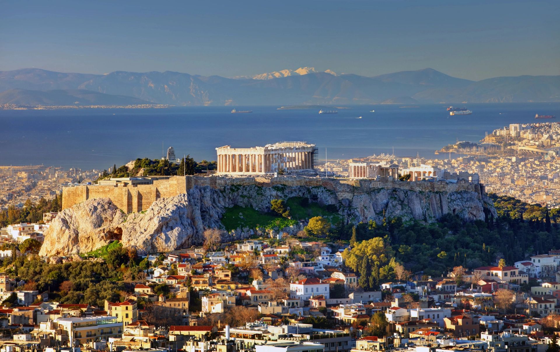Athens (Piraeus) to Athens (Piraeus)
