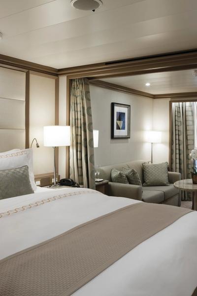 Silver Muse Deluxe Veranda Suite