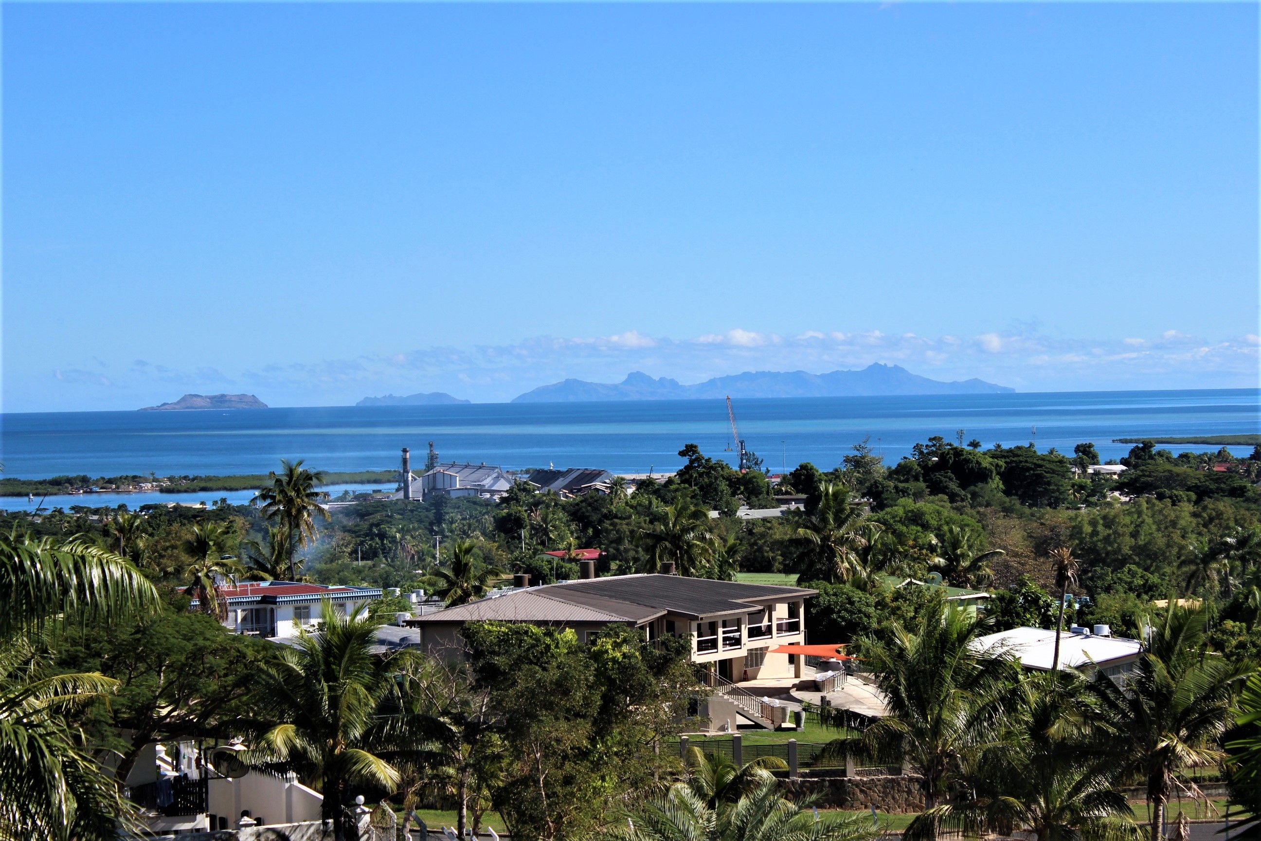 Cruise from Papeete (Tahiti) to Lautoka - DA270130011