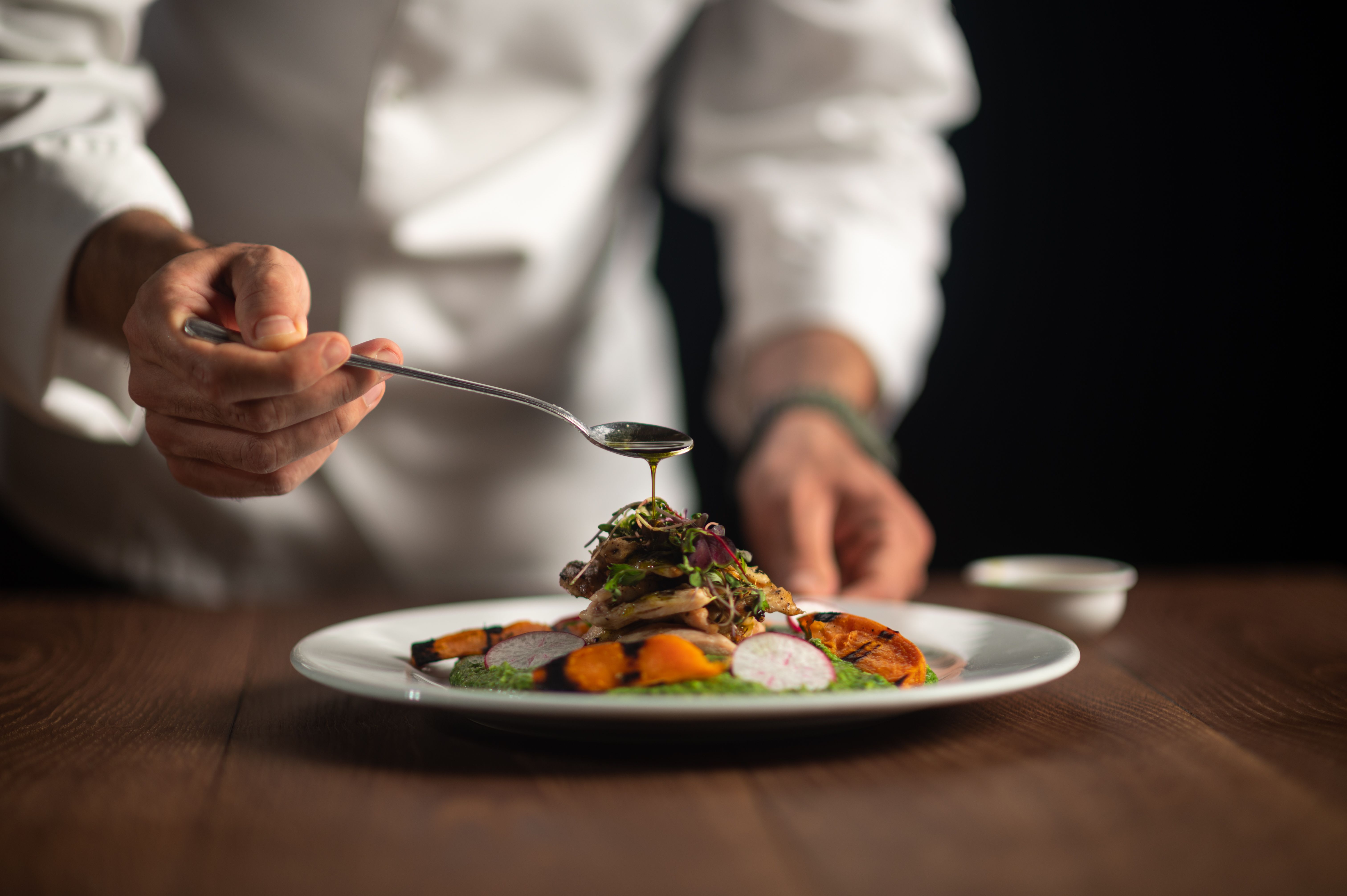 MICHELIN-RENOWNED CHEF AT CHÂTEAU DU PRINCE NOIR