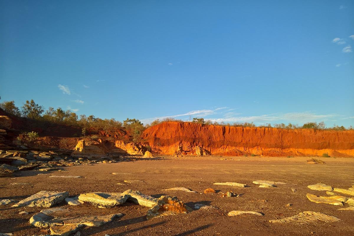 Dinosaur Footprints & Barbecue Lunch