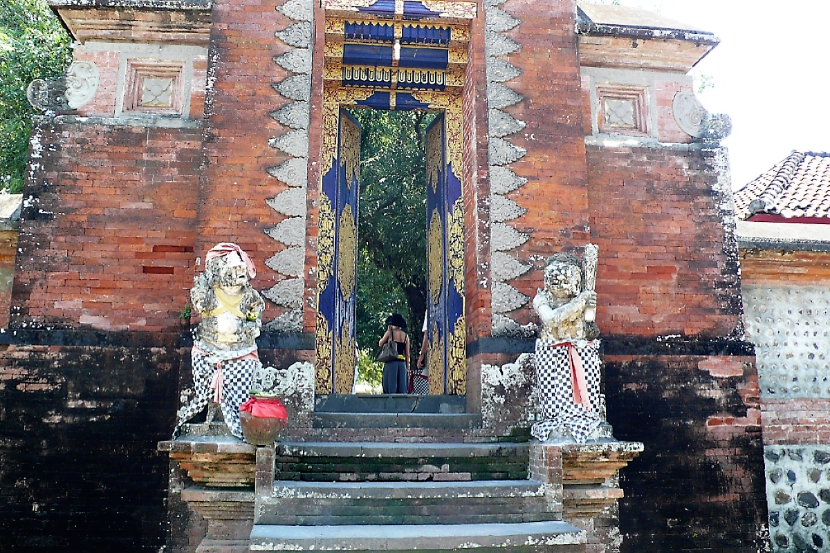 Lombok's Cultural Heritage