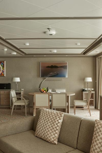 Silver Dawn Grand Suite