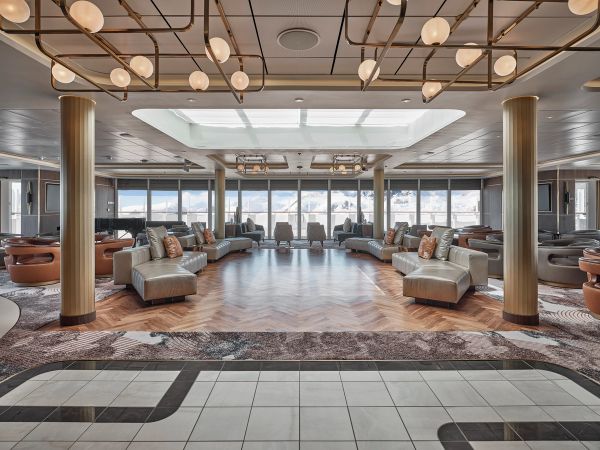 Observation Bar an Bord der Silver Endeavour