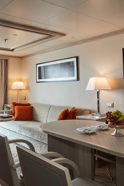 Silver Cloud Medallion Suite