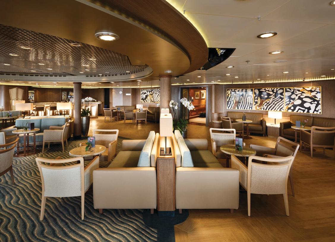Public Area: Panorama Lounge