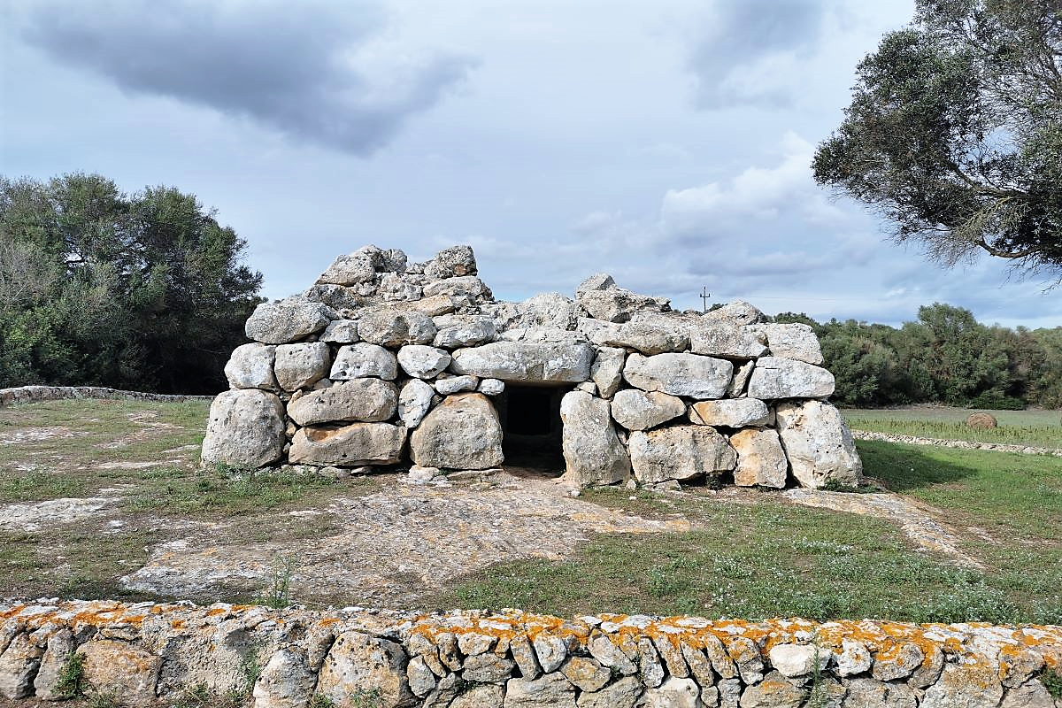 Ancient Sites Visit with an Archaeologist