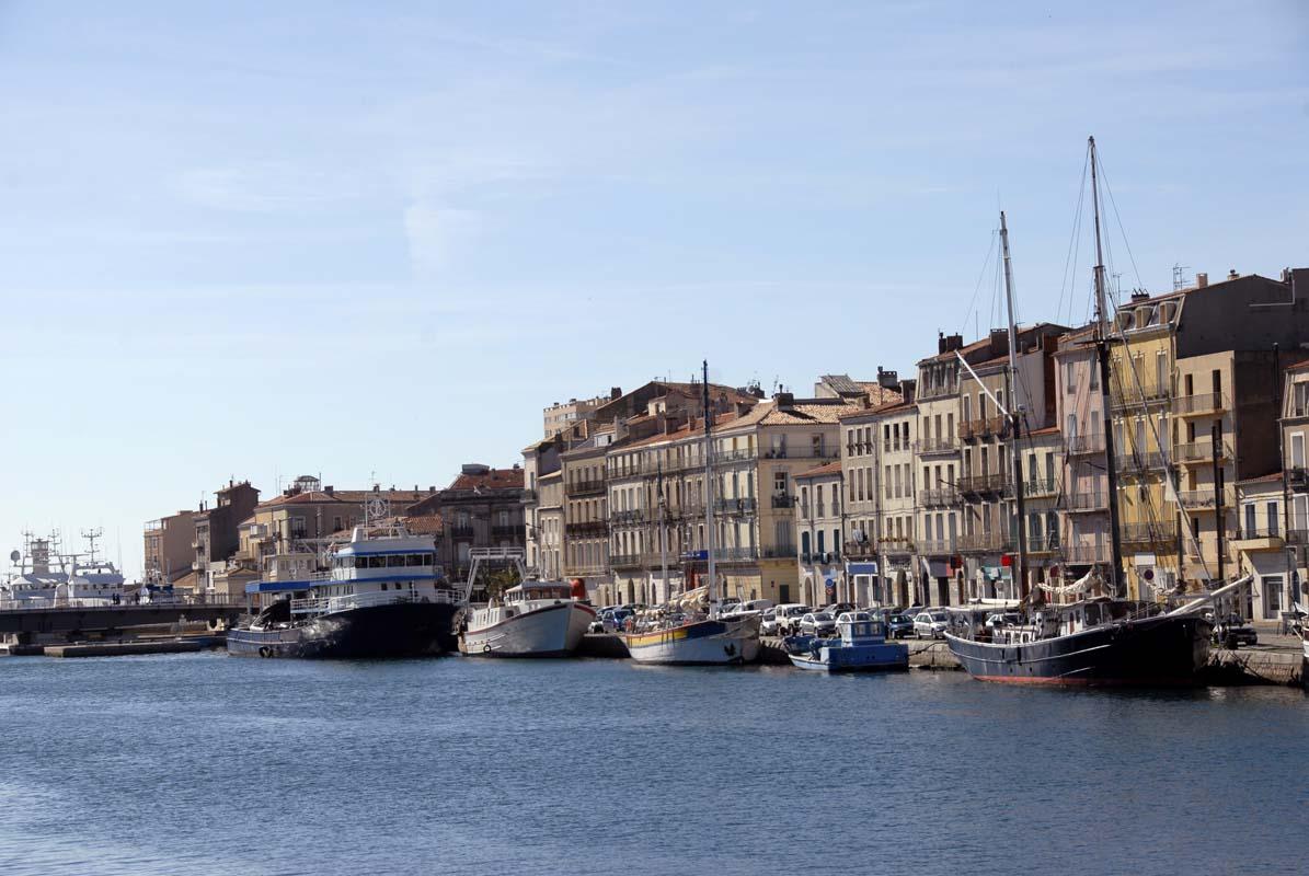 Kayaking the Canals of Sete