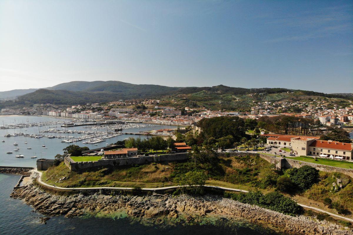 Beautiful Baiona