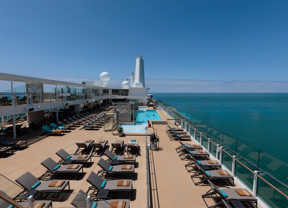 Public Area: The Pool Deck