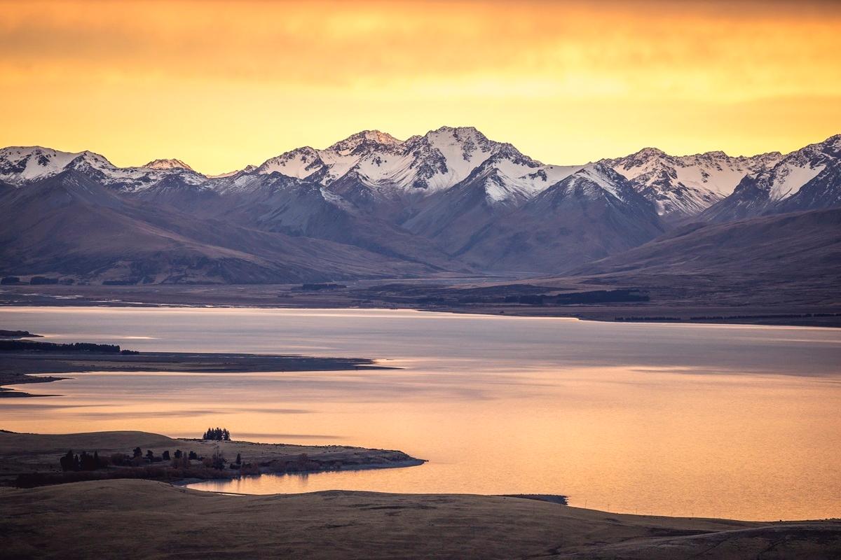 Mid-Voyage Land Adventure: Spectacular Mount Cook - The ‘Top’ of New Zealand