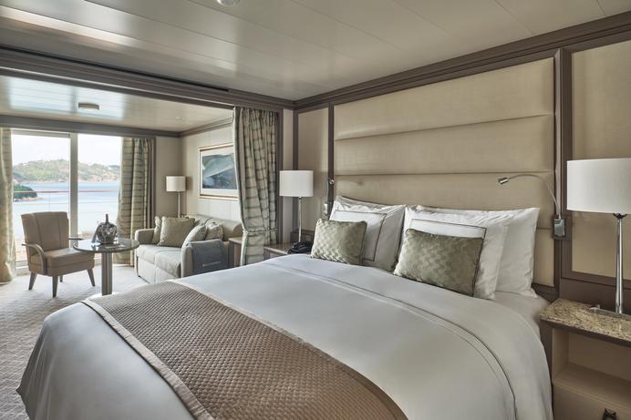 Silver Moon - Classic Veranda Suite