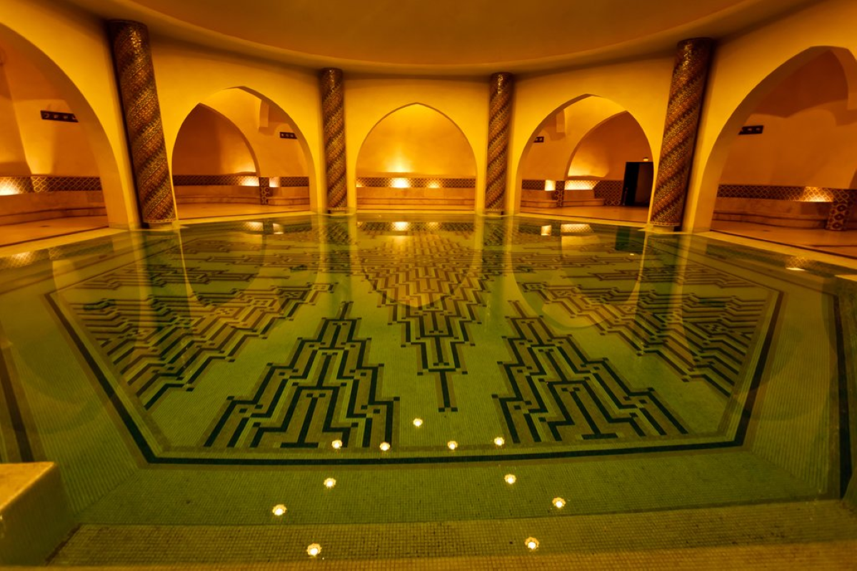 Grand Mosque & Hammam Experience with Moroccan Lunch