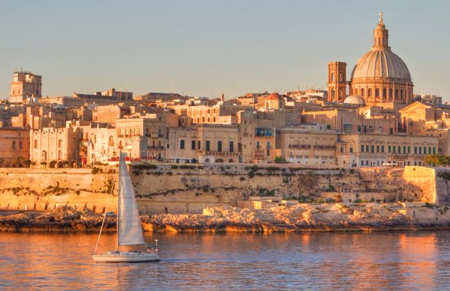 Civitavecchia (Rome) to Athens (Piraeus)