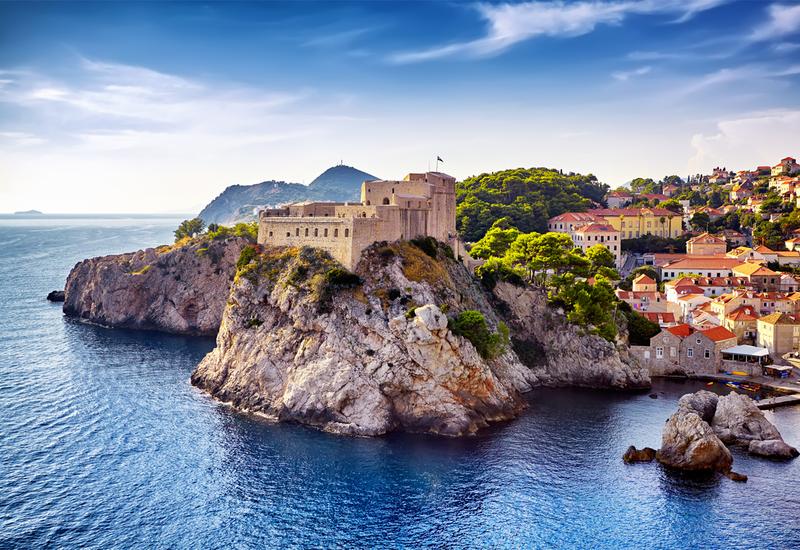 Over 900 destinations, one way to travel