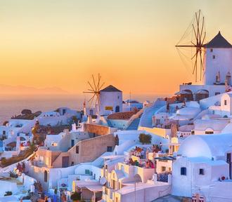 Cruise Athens (Piraeus) to Athens (Piraeus)