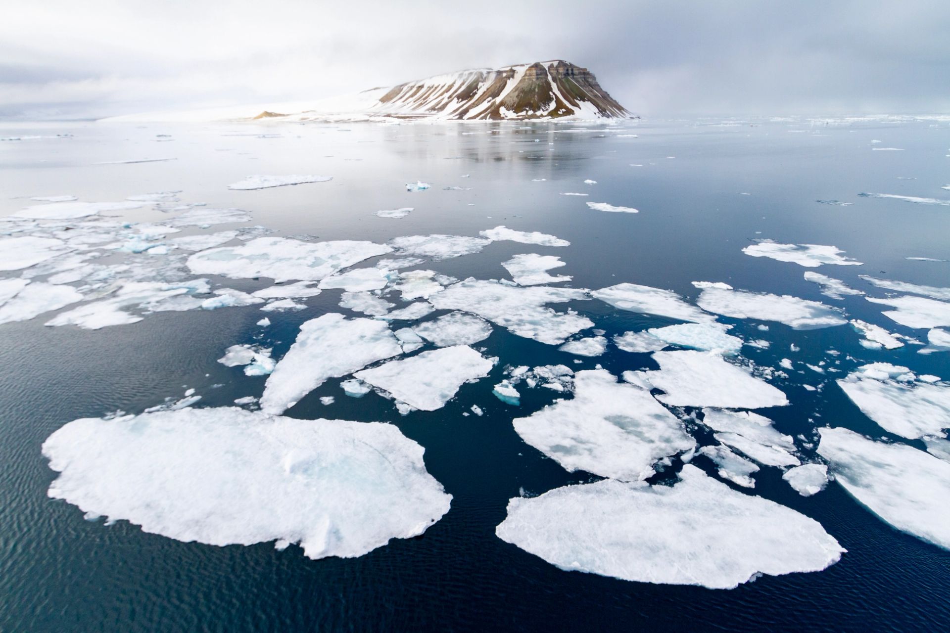 Tromsø to Longyearbyen