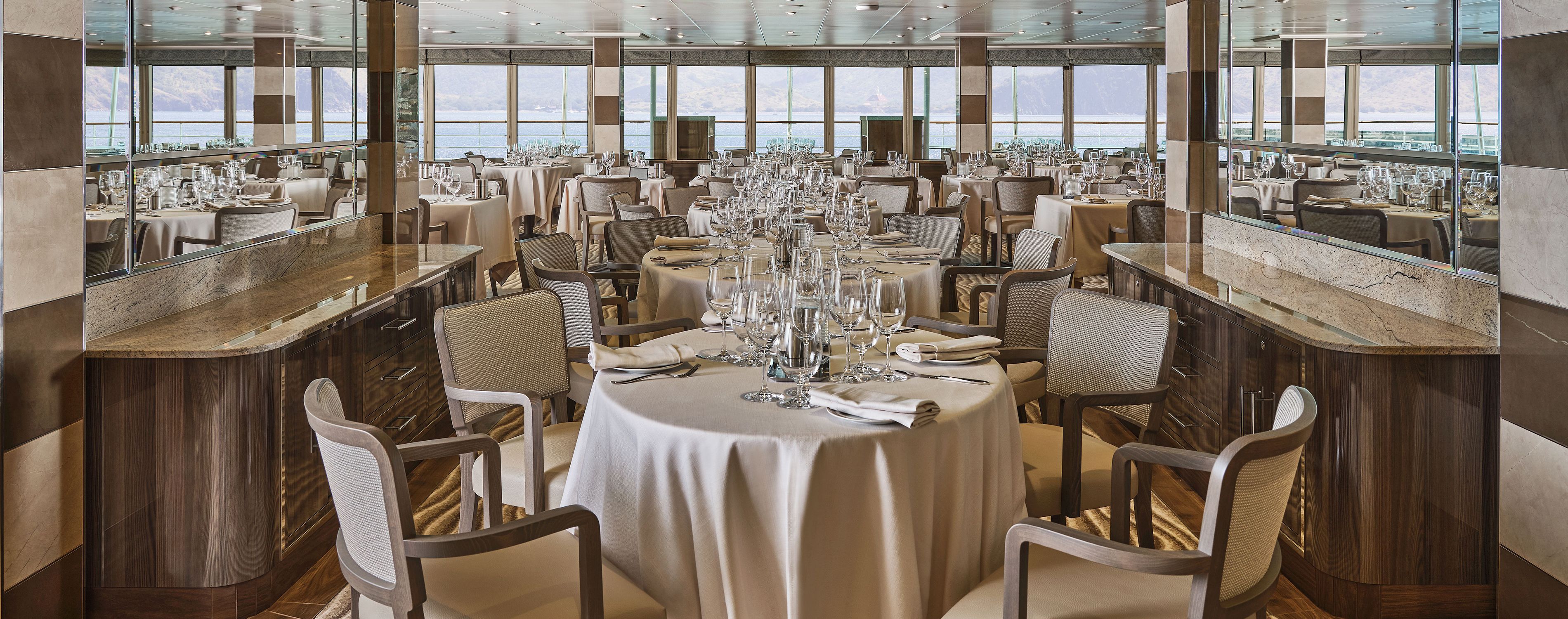 Restaurant La Terrazza an Bord der Silver Moon
