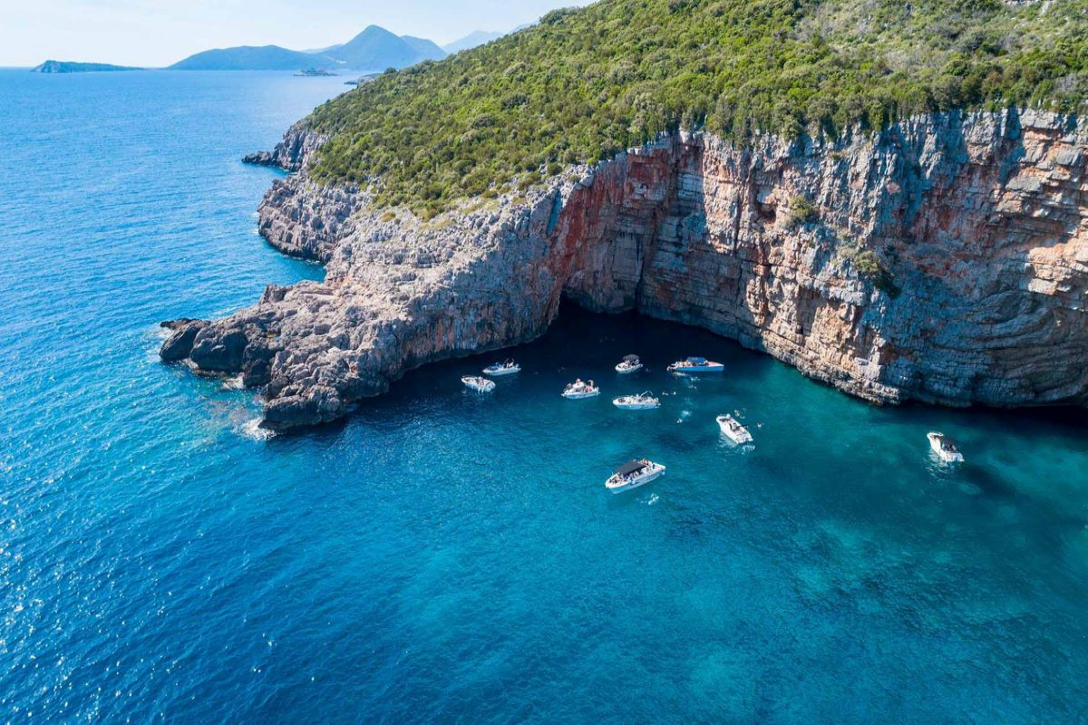Private Speed Boat for Four & Skipper (Full-Day)