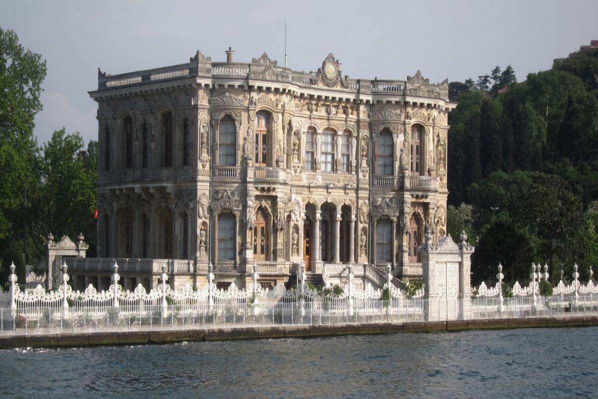 Beylerbeyi Palace & Asian Istanbul