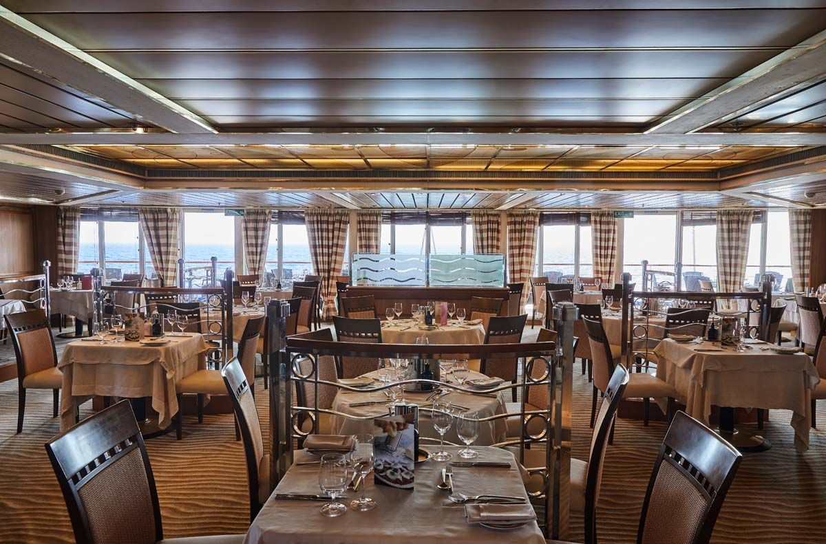 La Terrazza Restaurant an Bord