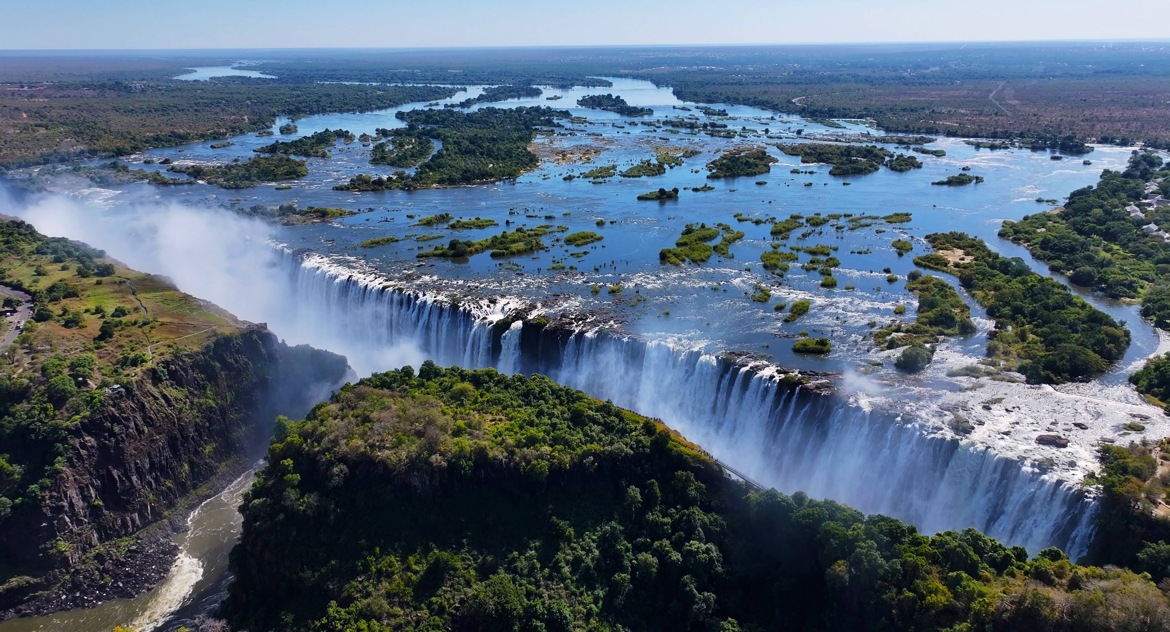 Victoria Falls & Matetsi Private Game Reserve