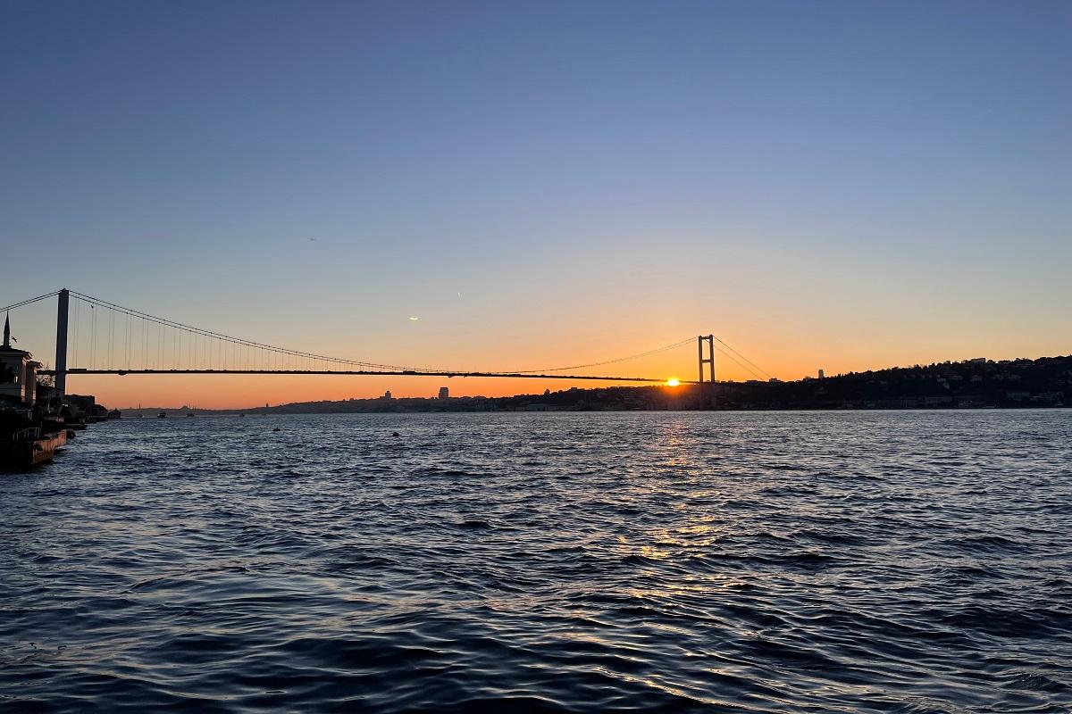 Bosphorus Sunset Cruise & Dinner