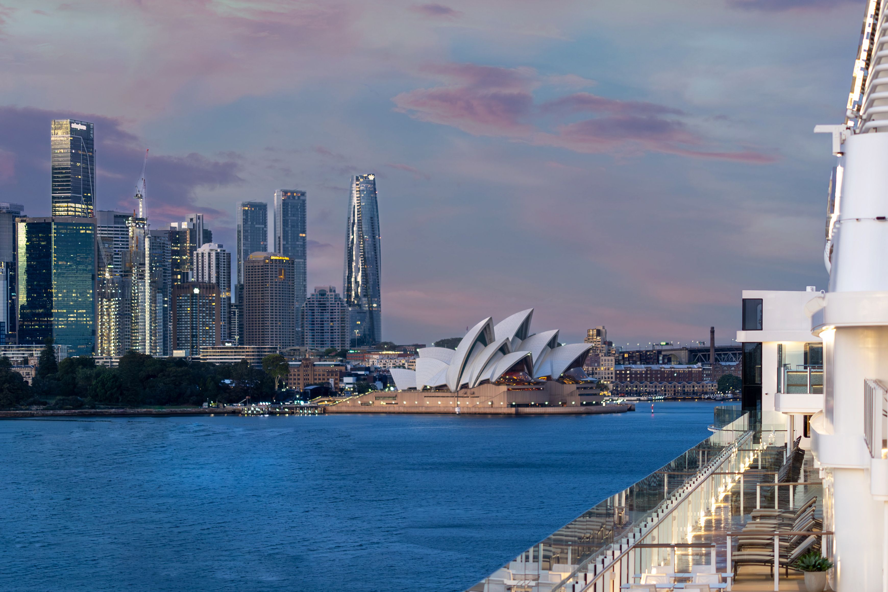 AUSTRALIA & NEW ZEALAND