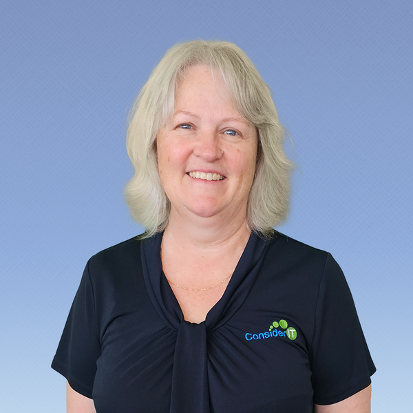 Photo of Angela Libby