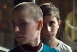 Tobias Zielony, Shine, 2017 (Ausschnitt), © VG Bild-Kunst, Bonn 2024, Courtesy der Künstler und KOW, Berlin