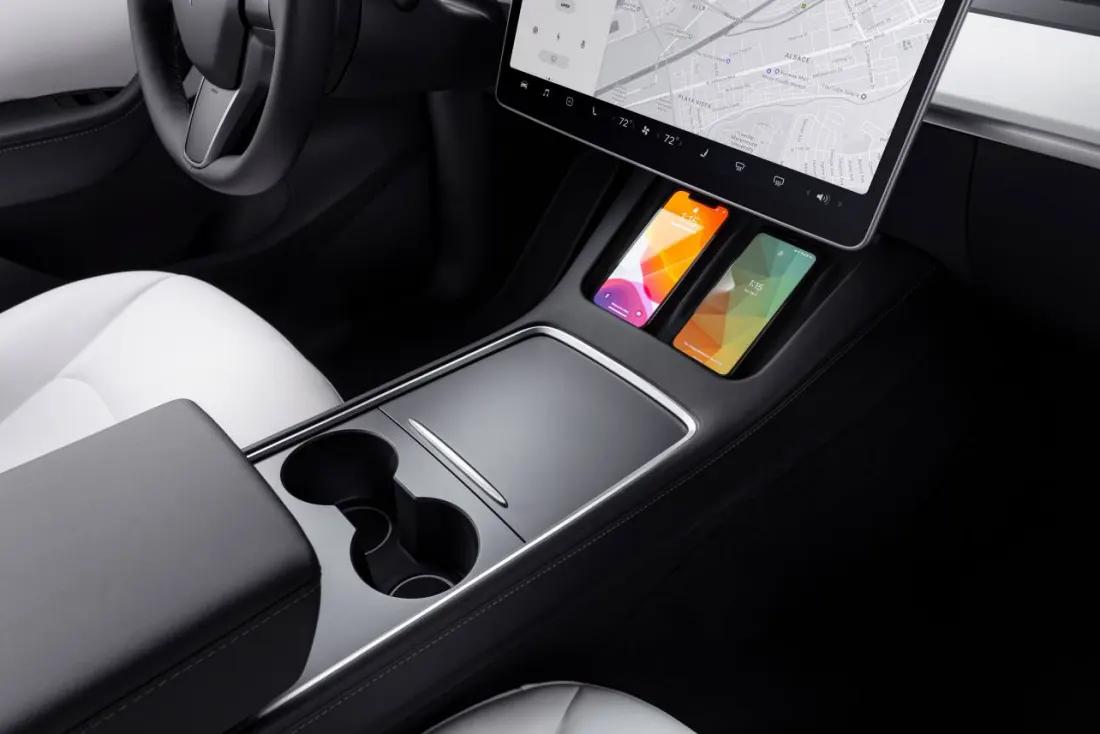 Tesla Model Y – Technologie de conduite autonome avancée