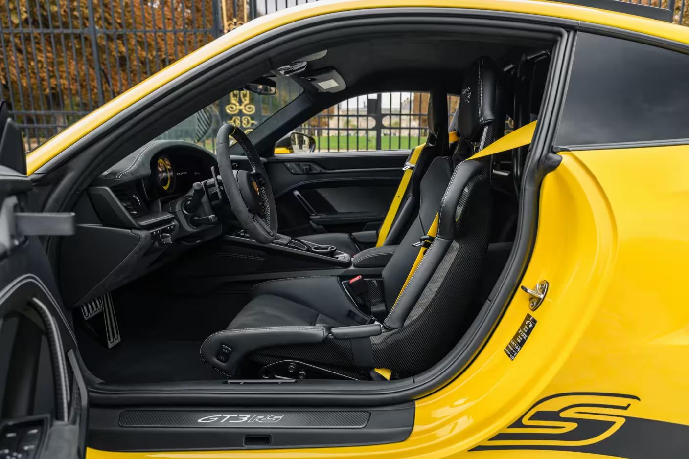 Location Porsche GT3 RS en Suisse, voiture d'exception