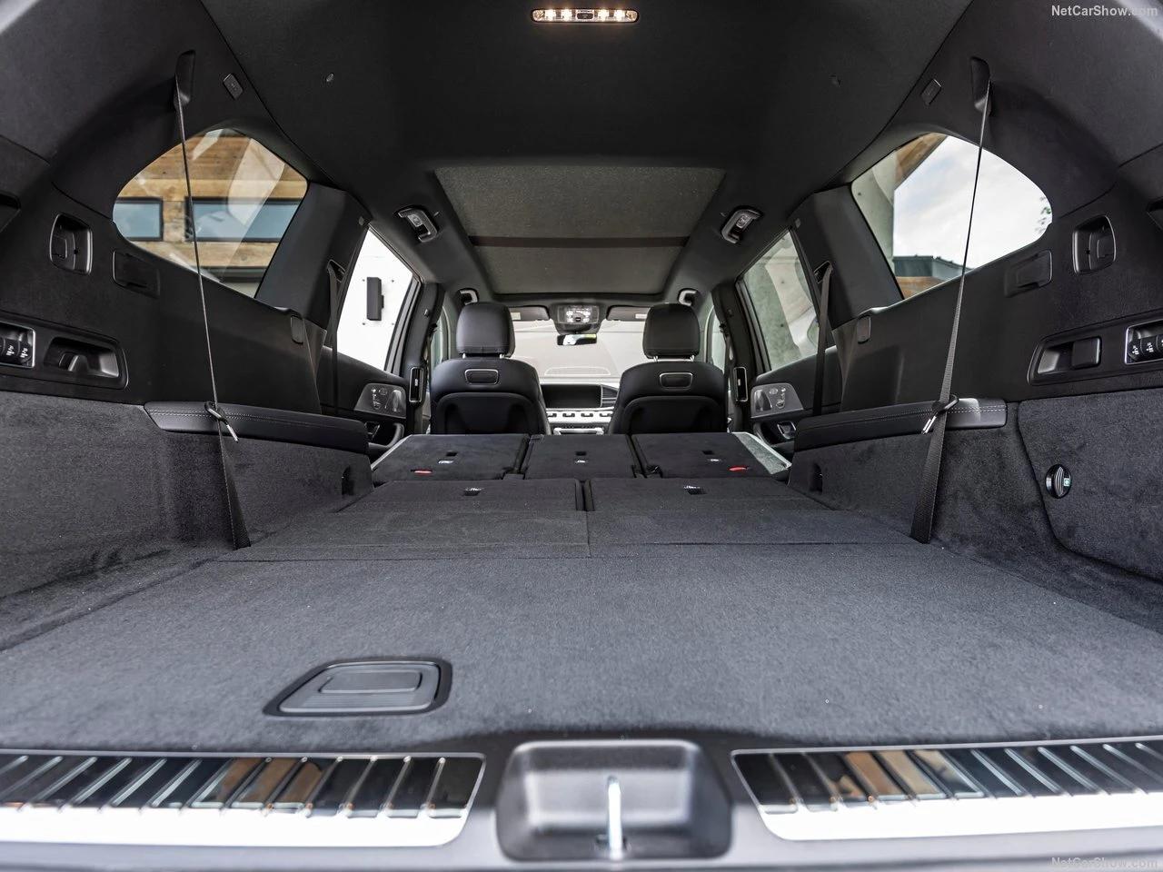 Location Mercedes GLS 580 à Genève pour un transfert VIP ou une navette haut de gamme