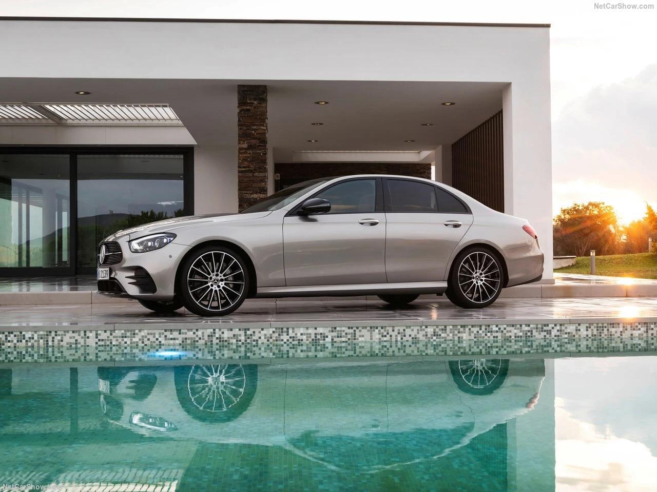 A premium driving experience awaits with the Mercedes E 220d rental in Switzerland.