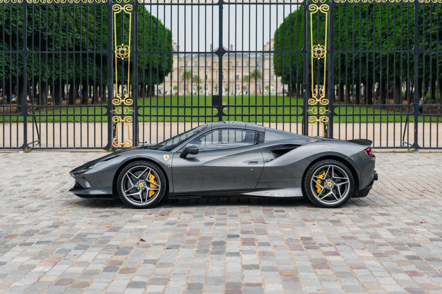 Ferrari F8 Spider en location à Genève – Astral Motorclub