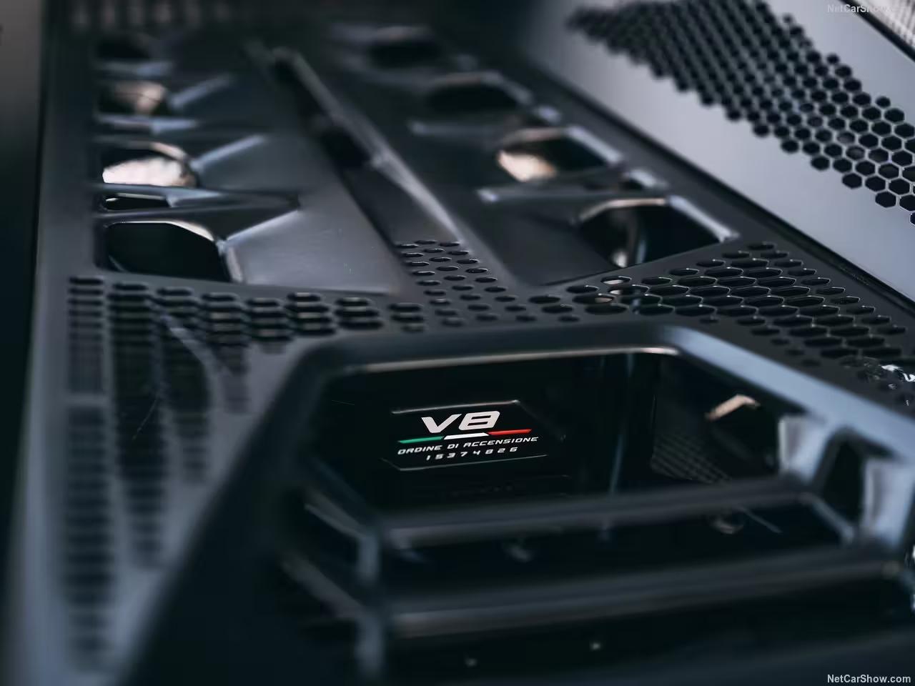 Lamborghini Temerario – V8 Visible Sous Capot Vitré