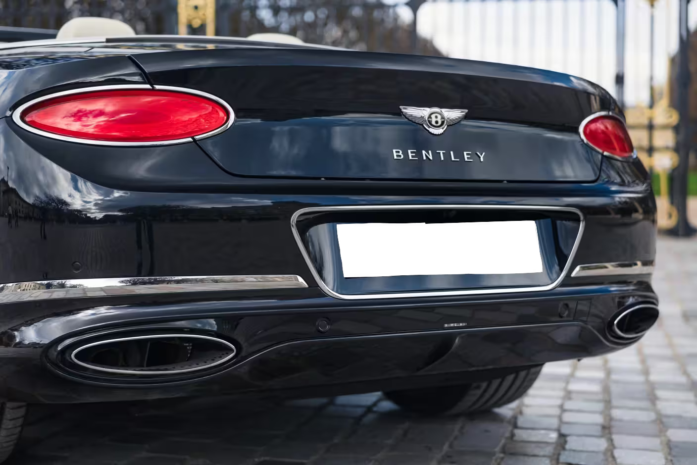 Bentley Continental GTC – Un échappement sport actif pour une sonorité enivrante