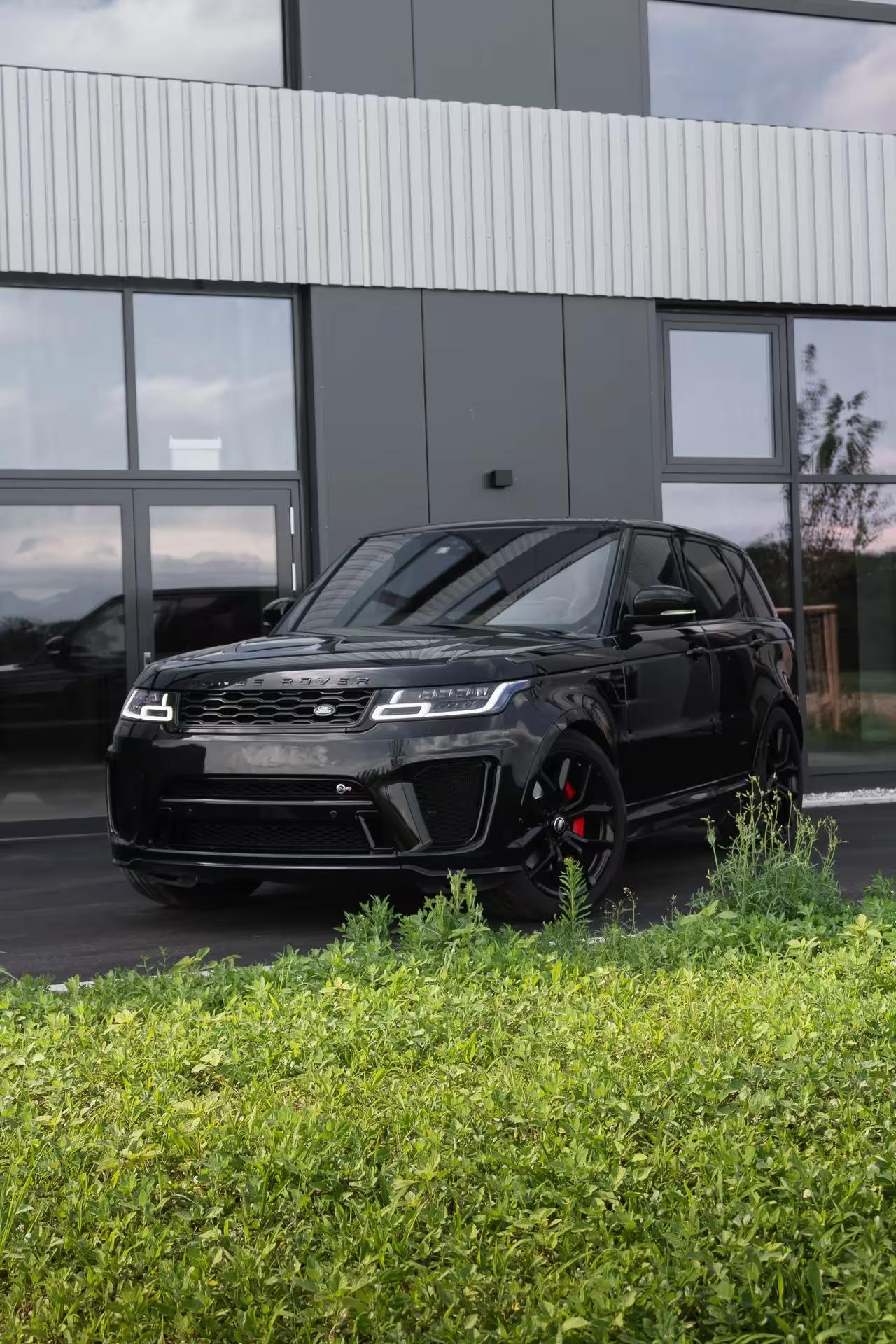 Range Rover Sport SVR en location à Genève – Astral Motorclub