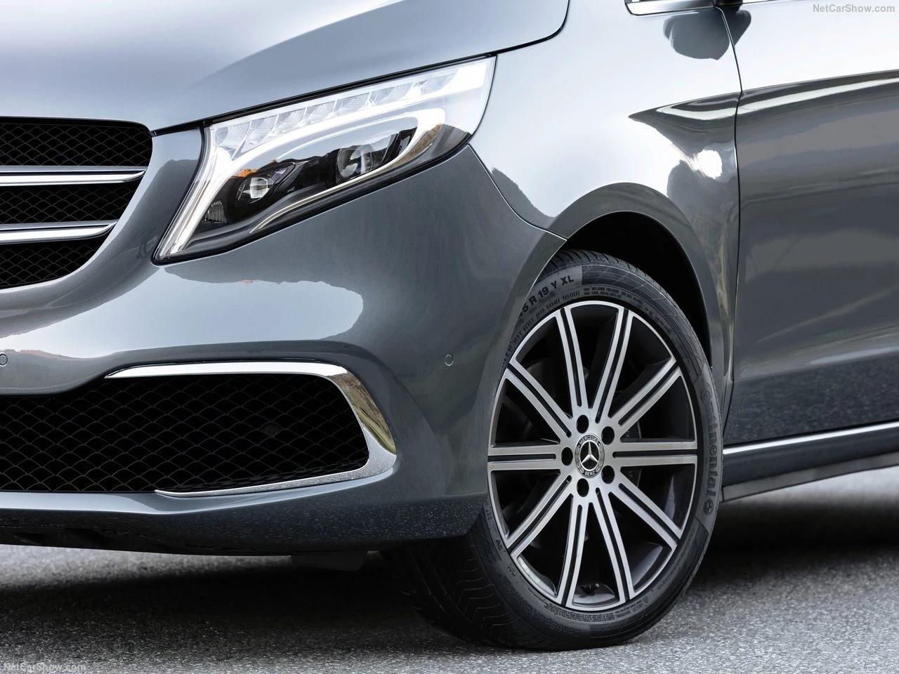 Mercedes-Benz V250d – Une motorisation puissante et économique.