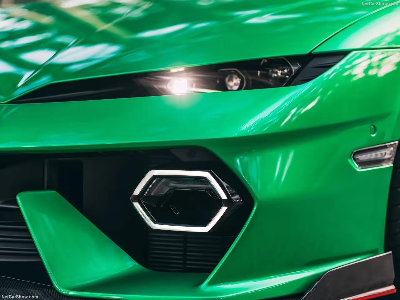Lamborghini Temerario – Entrées d’Air Latérales Sculptées