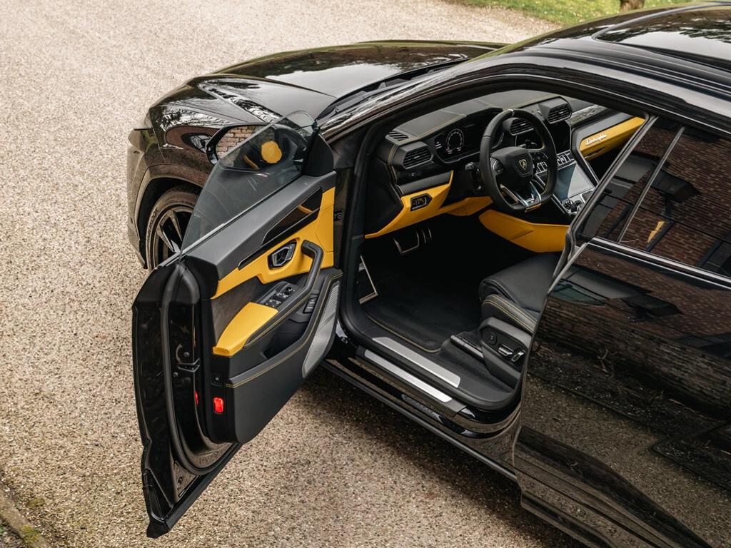 Location Lamborghini Urus haute performance en Suisse