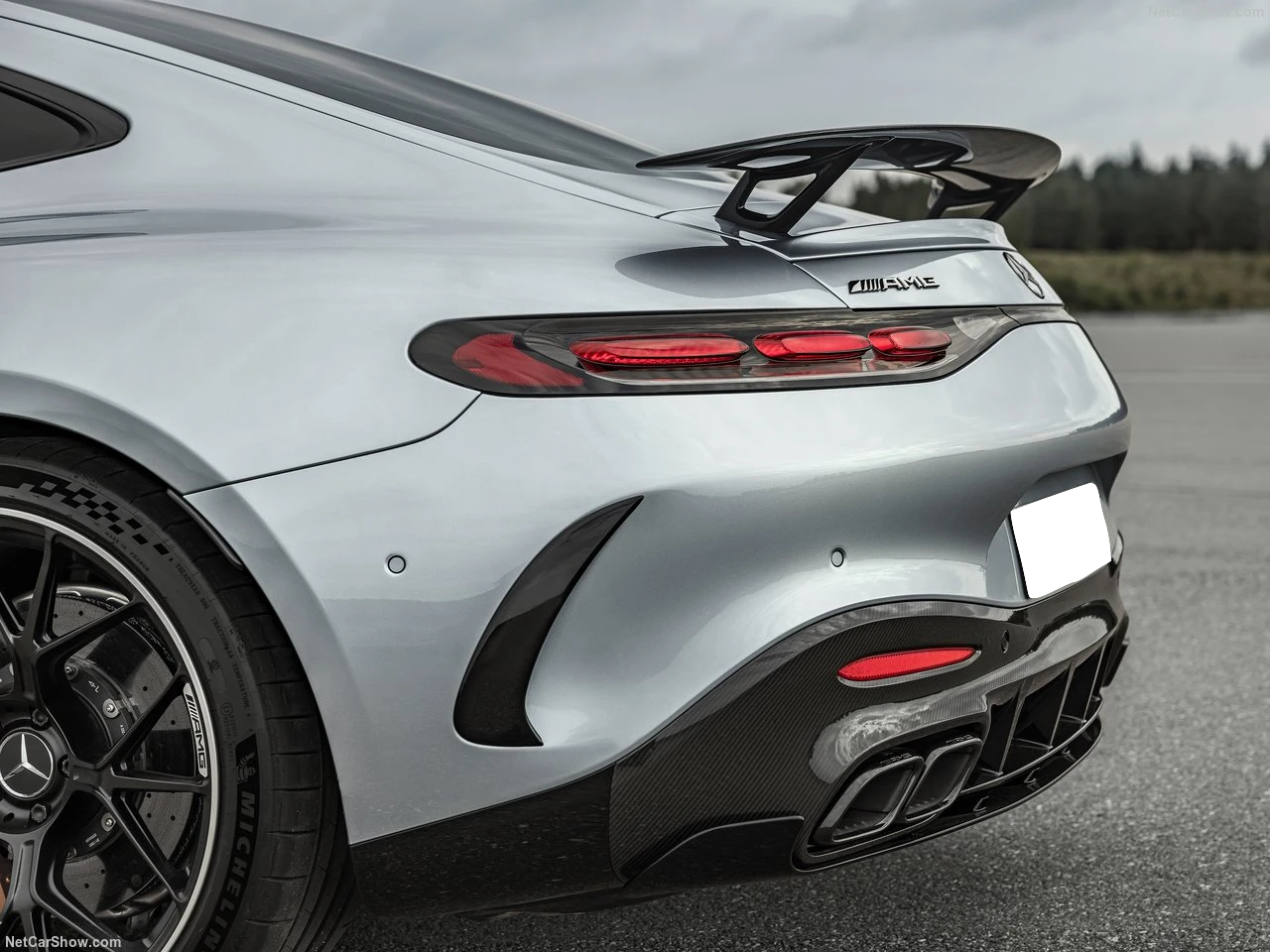Face arrière AMG gt 2024
