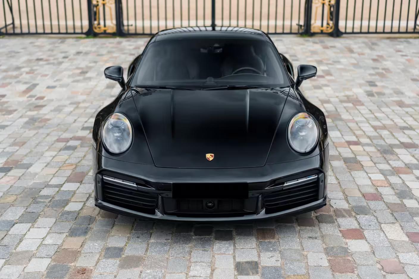 Location Porsche 911 Turbo S en Suisse avec Astral Motorclub