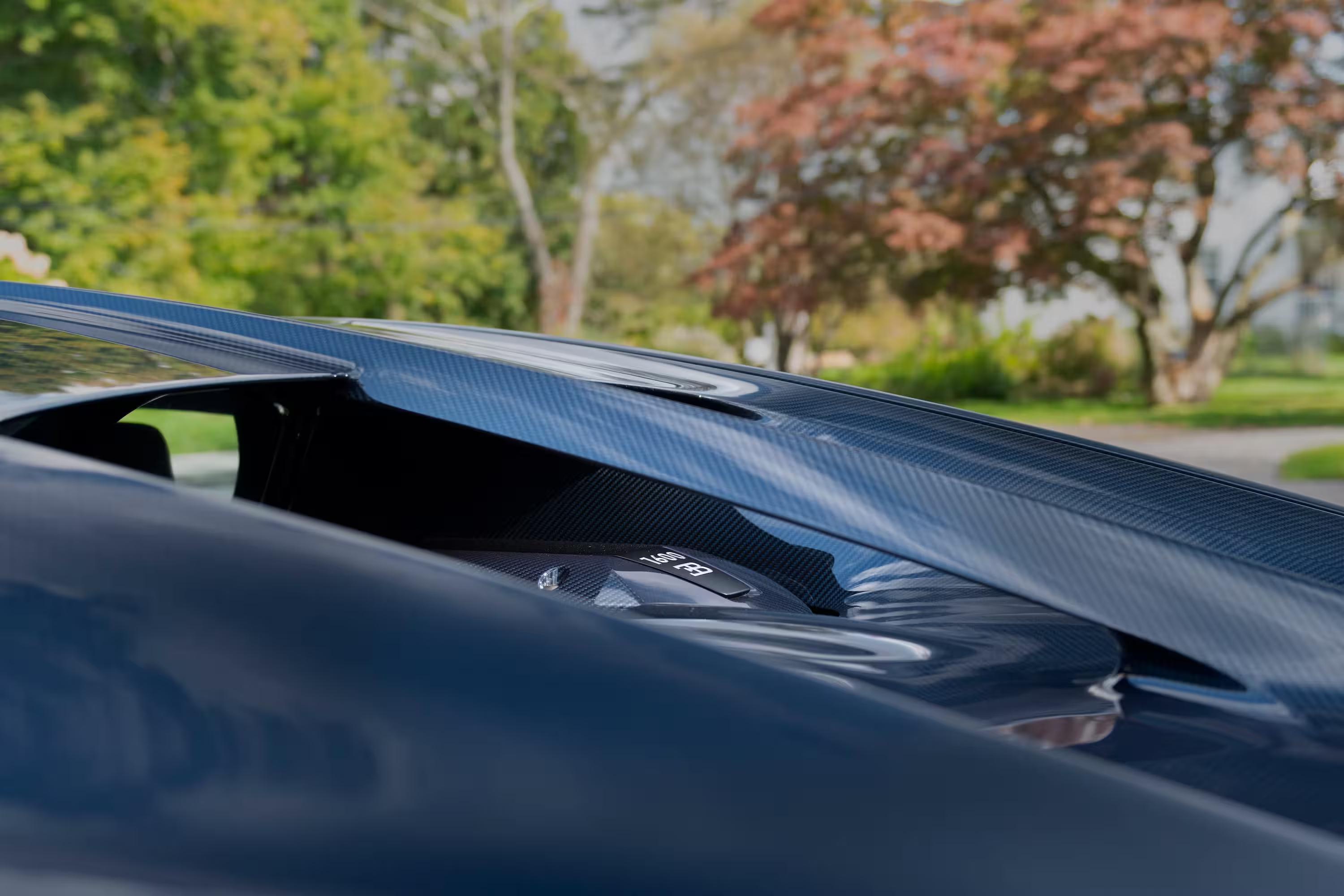 Bugatti Chiron – Carrosserie intégralement en fibre de carbone apparente