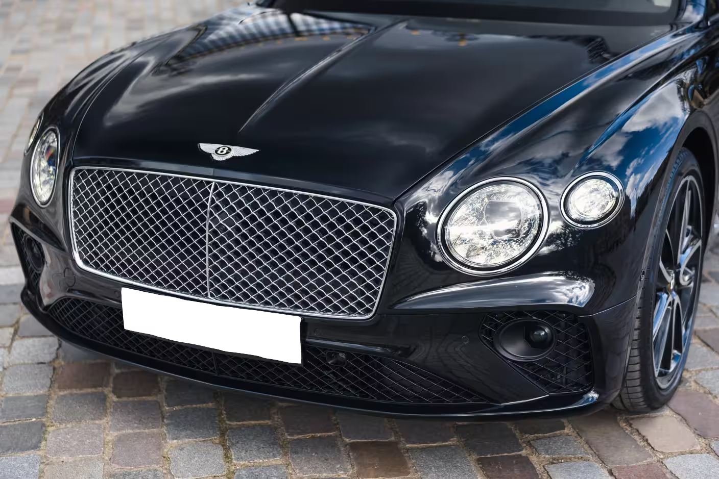 Location Bentley Continental GTC en Suisse avec Astral Motorclub