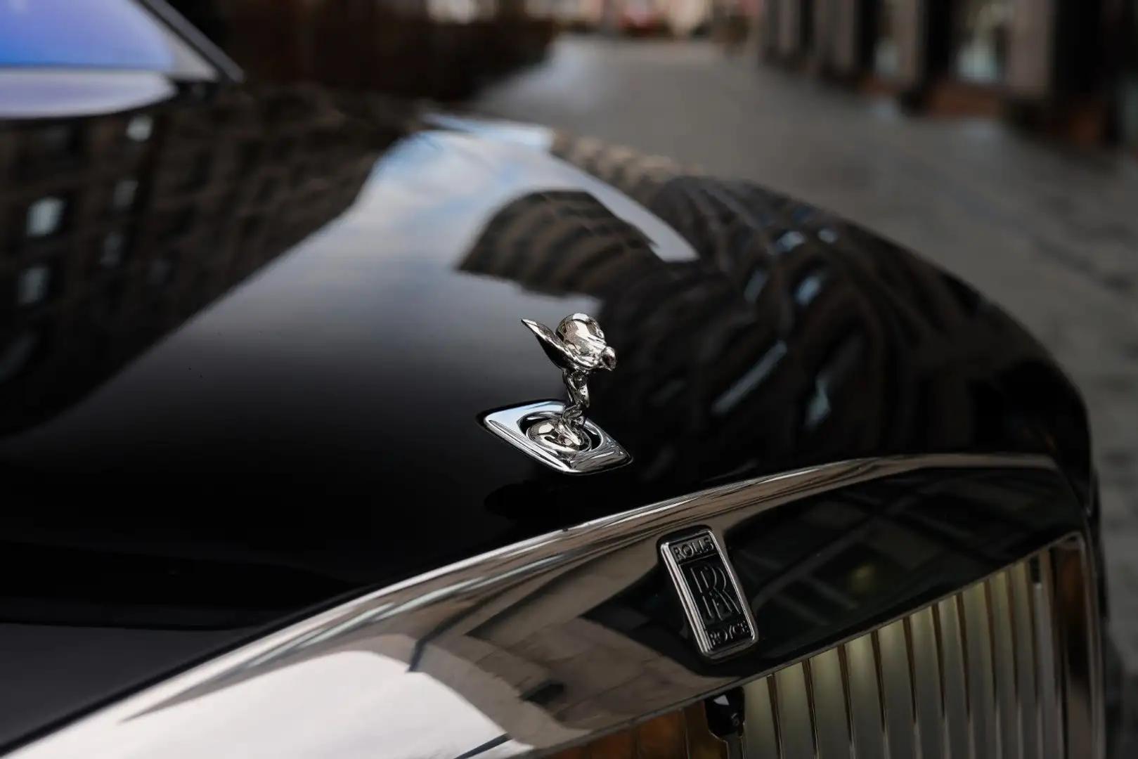 Location Rolls Royce Spectre en Suisse avec Astral Motorclub